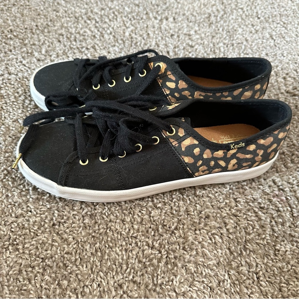 Keds Womens Black / Gold size 8.5 EUC 🛞